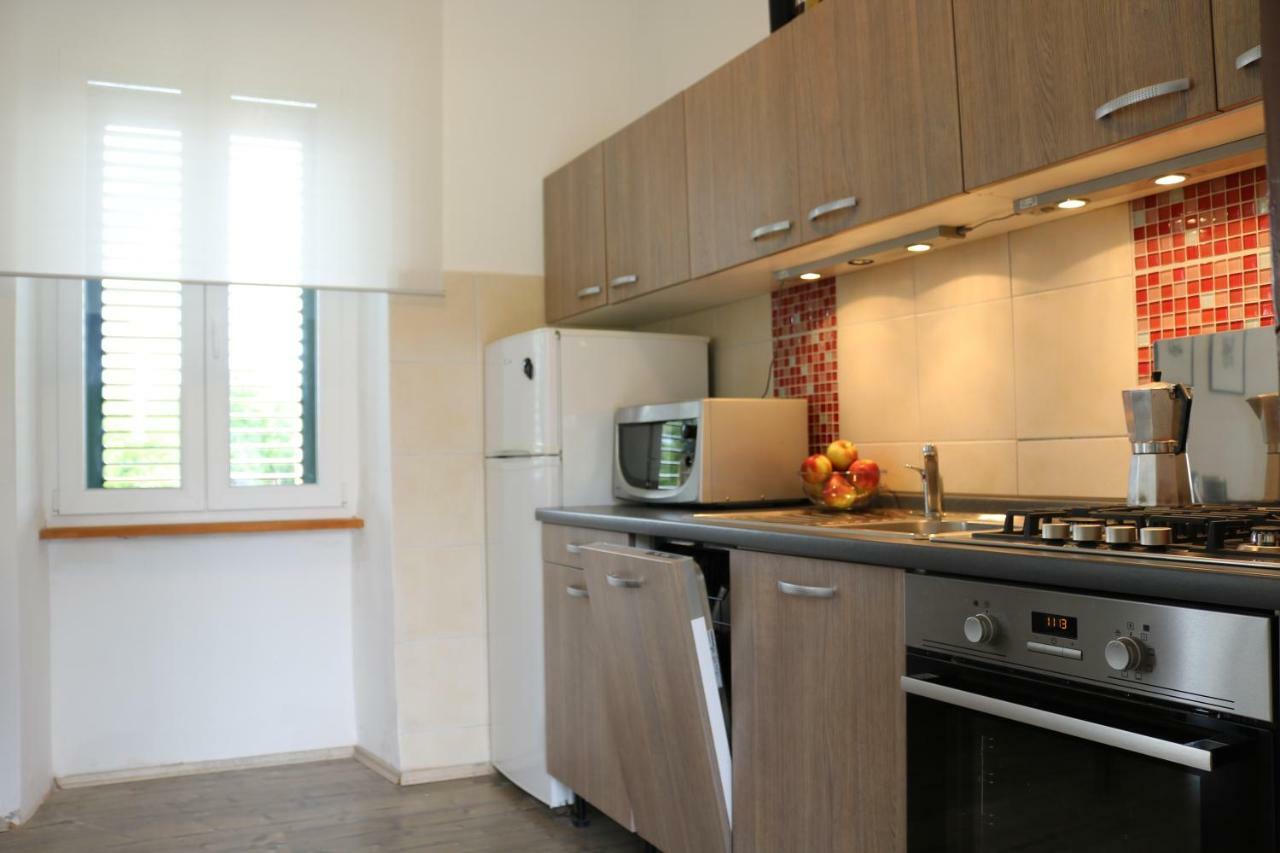 Pićan Villa Zwei Zedern מראה חיצוני תמונה
